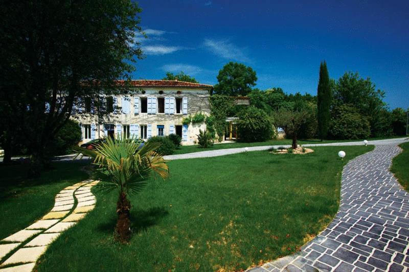 L'Hedoniste Hotel Chérac Екстериор снимка
