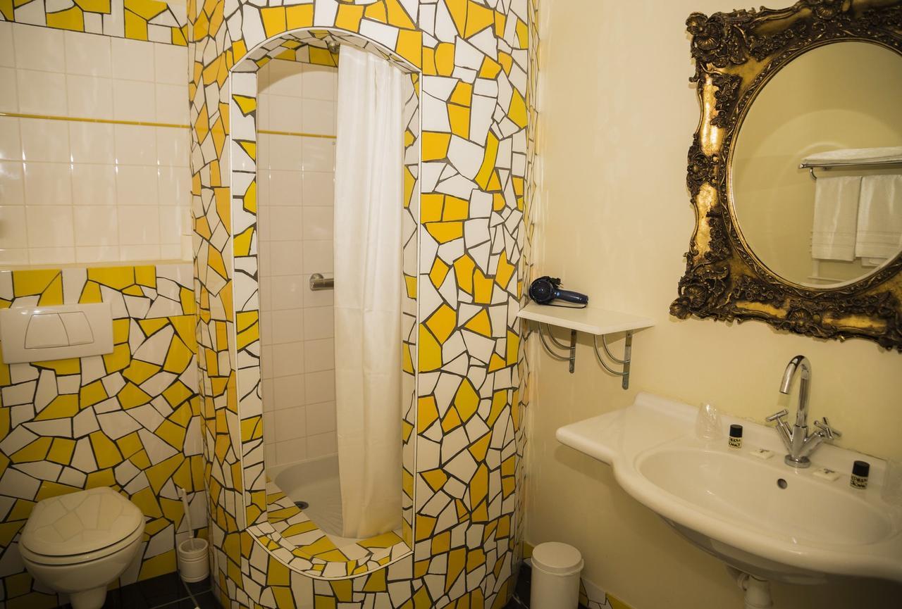 L'Hedoniste Hotel Chérac Екстериор снимка